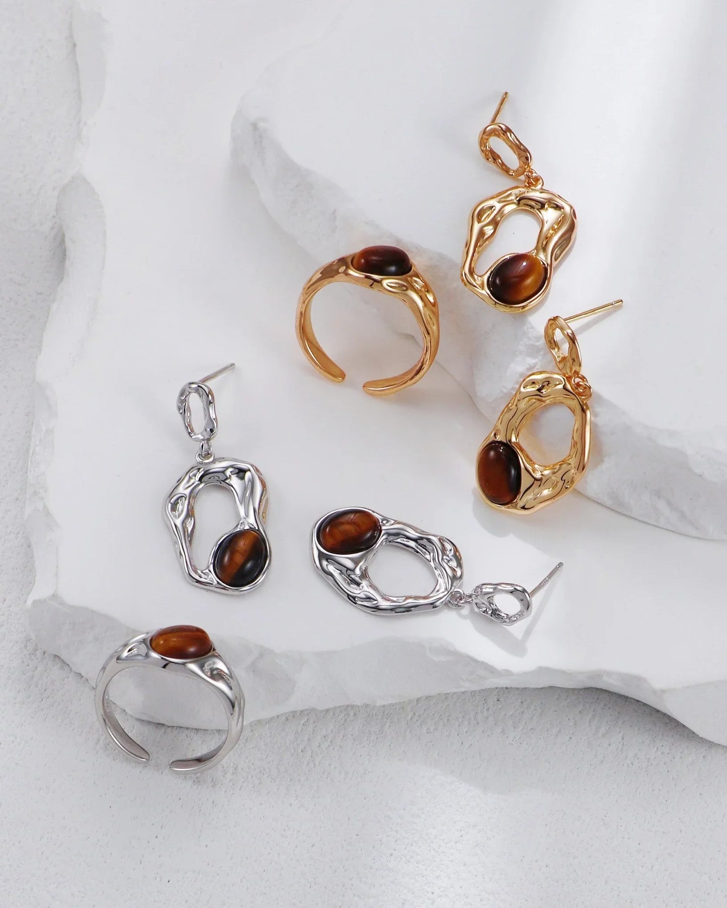 Flytende Orbit-øredobber