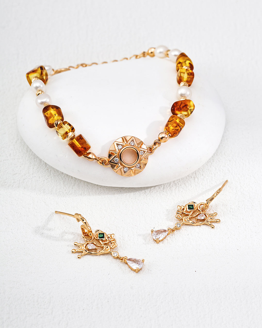 Krone av metall Joker-øredobber